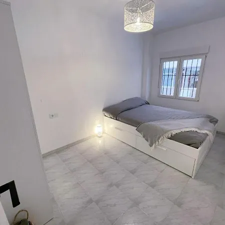 Appartement Moderno Apartamento Con Piscina A Pocos Minutos De La Playa Y Aire Acondicionado