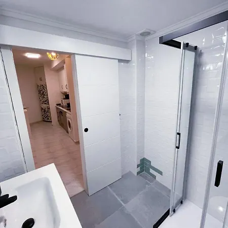 Appartamento Moderno Apartamento Con Piscina A Pocos Minutos De La Playa Y Aire Acondicionado Torrevieja