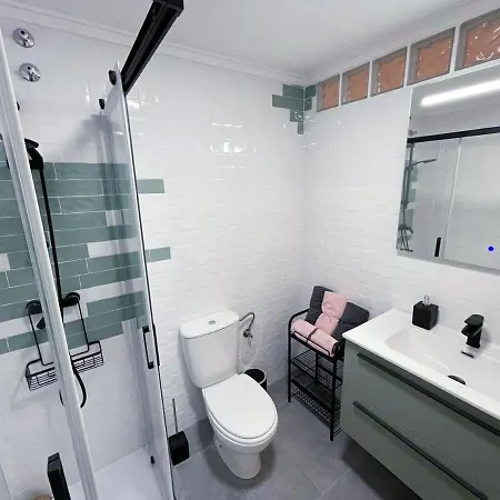 Moderno Apartamento Con Piscina A Pocos Minutos De La Playa Y Aire Acondicionado Appartamento *